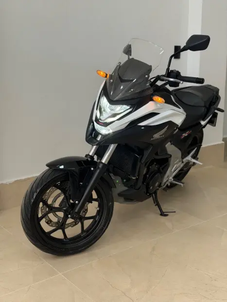 HONDA NC 750 X ABS, Foto 8