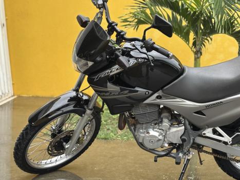 HONDA NX Falcon 400, Foto 4