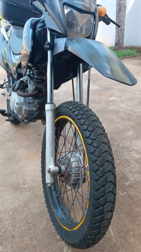HONDA NXR Bros 125 ES, Foto 4