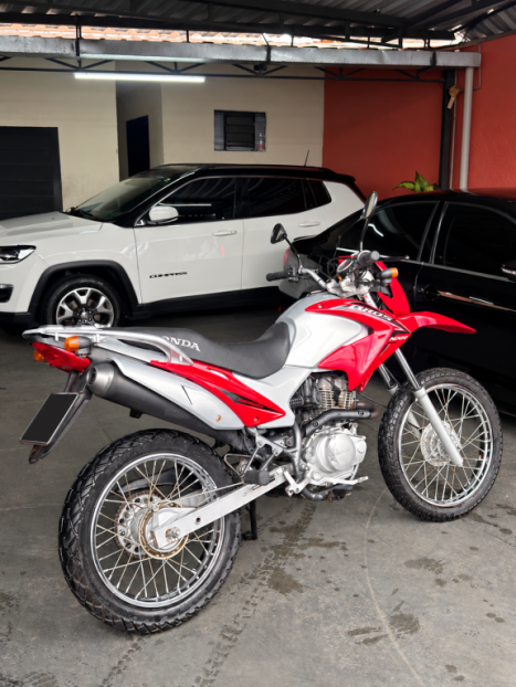 HONDA NXR Bros 150 ES, Foto 2