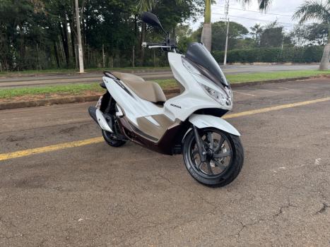 HONDA PCX 150 DLX, Foto 9