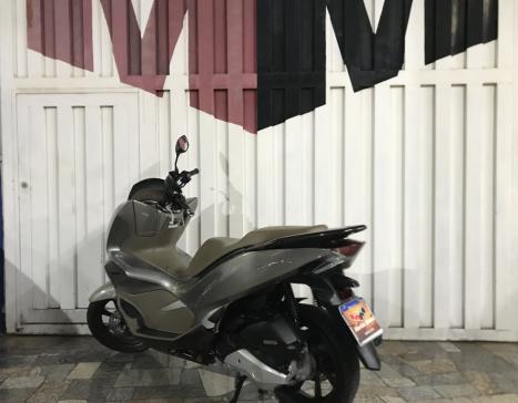 HONDA PCX 150 DLX, Foto 4