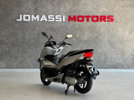 HONDA PCX 150 DLX, Foto 6