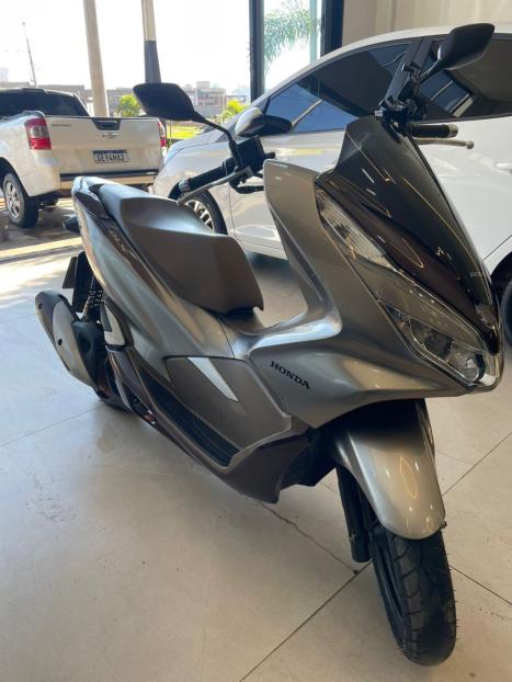 HONDA PCX 150 DLX, Foto 1