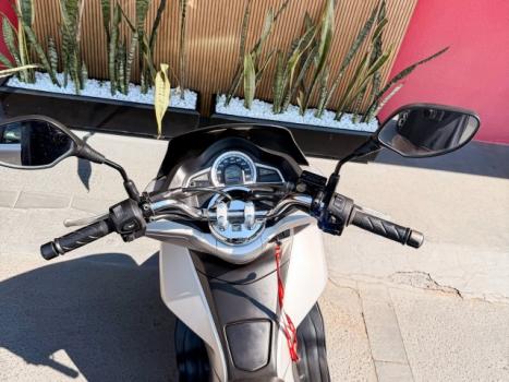 HONDA PCX 150 DLX, Foto 12