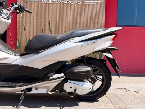 HONDA PCX 150 DLX, Foto 14