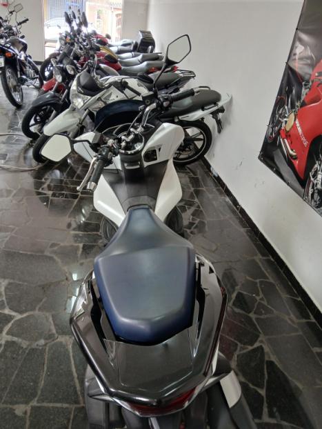 HONDA PCX 150 SPORT, Foto 2