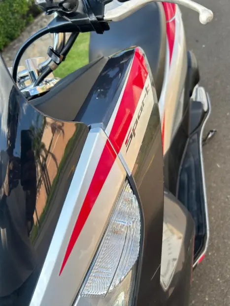 HONDA PCX 150 SPORT, Foto 6