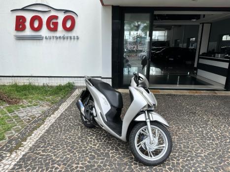 HONDA SH 150 I , Foto 1