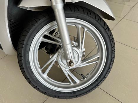 HONDA SH 150 I , Foto 8
