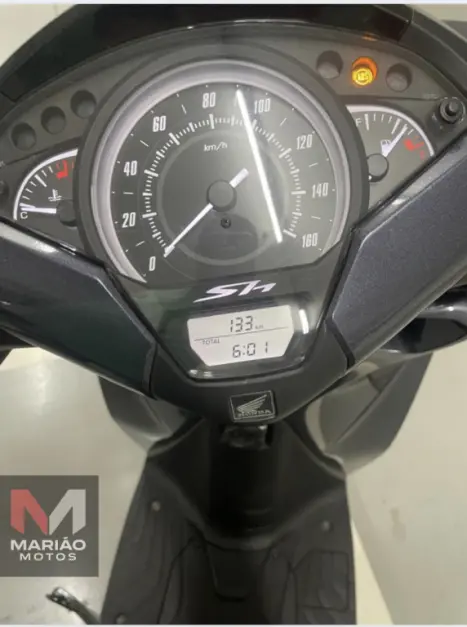 HONDA SH 150 I DLX, Foto 5