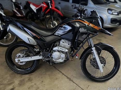 HONDA XRE 300 , Foto 3