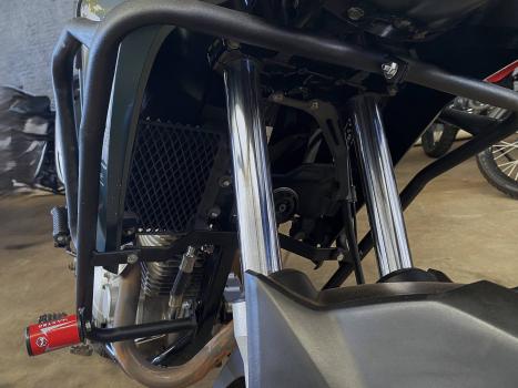 HONDA XRE 300 , Foto 9