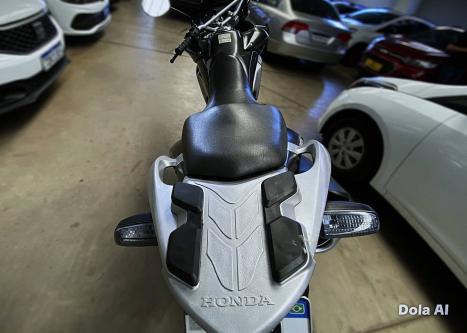 HONDA XRE 300 , Foto 6