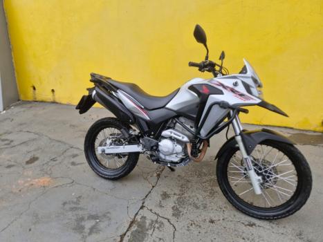 HONDA XRE 300 ABS, Foto 3 HONDA XRE 300 ABS, Foto 3