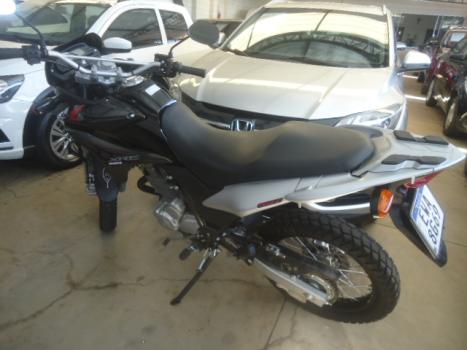 HONDA XRE 300 ABS, Foto 3