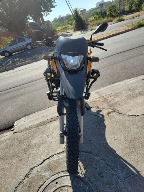 HONDA XRE 300 ADVENTURE, Foto 5