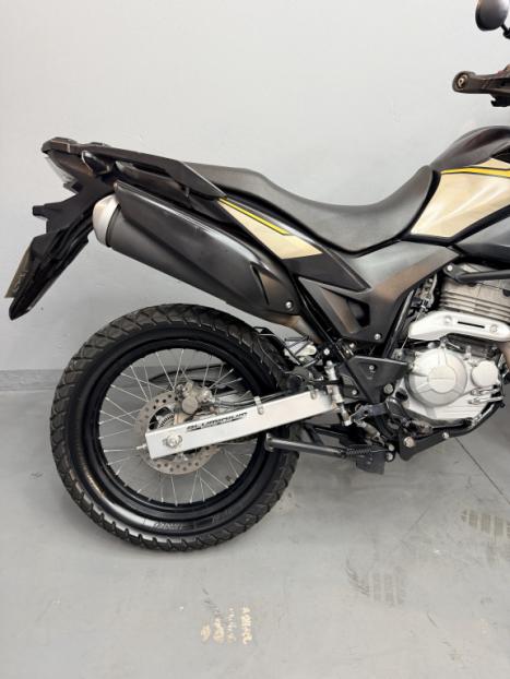 HONDA XRE 300 ADVENTURE, Foto 8