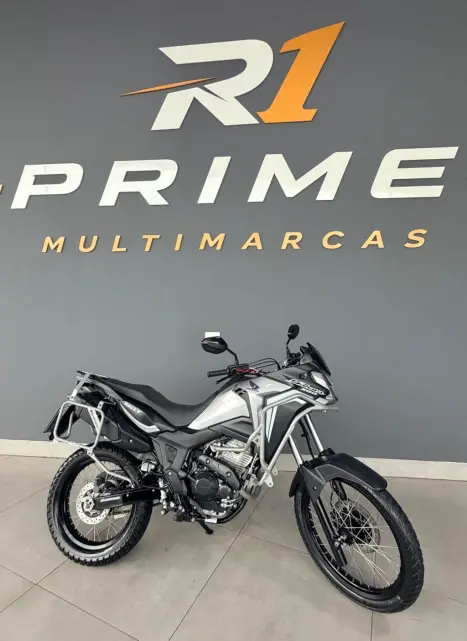 HONDA XRE 300 Sahara , Foto 1