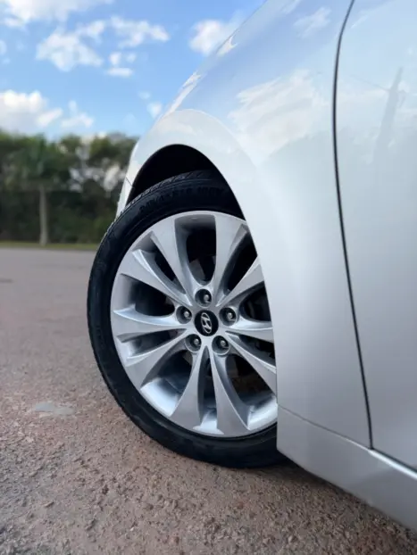HYUNDAI Azera 3.0 V6 24V GLS AUTOMÁTICO, Foto 5