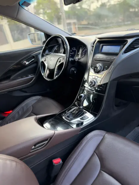HYUNDAI Azera 3.0 V6 24V GLS AUTOMÁTICO, Foto 12