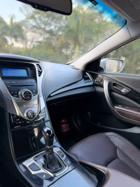 HYUNDAI Azera 3.0 V6 24V GLS AUTOMÁTICO, Foto 17