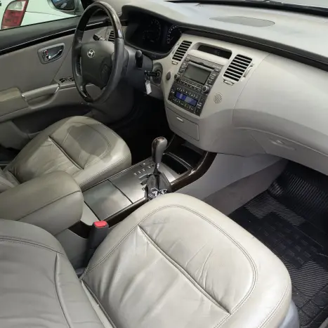 HYUNDAI Azera 3.3 V6 24V GLS AUTOMÁTICO, Foto 9 HYUNDAI Azera 3.3 V6 24V GLS AUTOMÁTICO, Foto 9