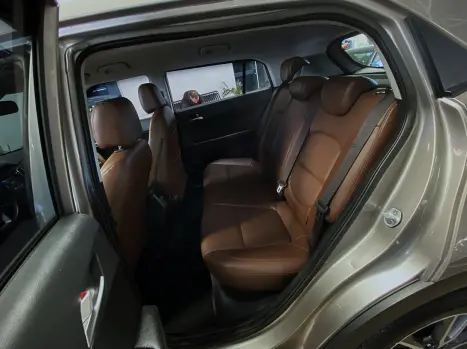 HYUNDAI Creta 2.0 16V 4P FLEX PRESTIGE AUTOMÁTICO, Foto 8 HYUNDAI Creta 2.0 16V 4P FLEX PRESTIGE AUTOMÁTICO, Foto 8
