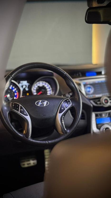 HYUNDAI Elantra 1.8 16V 4P GLS AUTOM�TICO, Foto 9