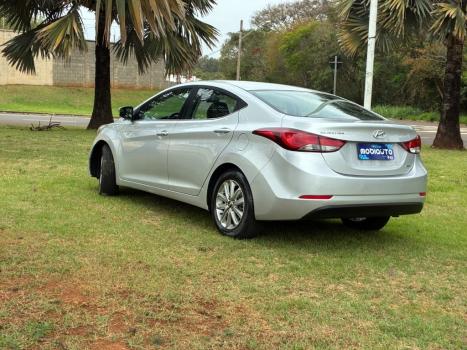 HYUNDAI Elantra 2.0 16V 4P FLEX GLS AUTOM�TICO, Foto 5