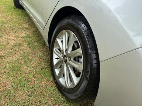 HYUNDAI Elantra 2.0 16V 4P FLEX GLS AUTOM�TICO, Foto 6