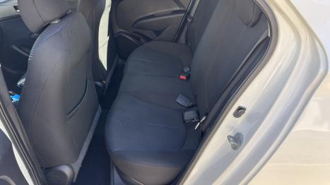 HYUNDAI HB 20 Hatch 1.6 16V 4P FLEX COMFORT PLUS, Foto 2 HYUNDAI HB 20 Hatch 1.6 16V 4P FLEX COMFORT PLUS, Foto 2