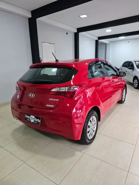 HYUNDAI HB 20 Hatch 1.6 16V 4P FLEX COMFORT PLUS AUTOMTICO, Foto 9