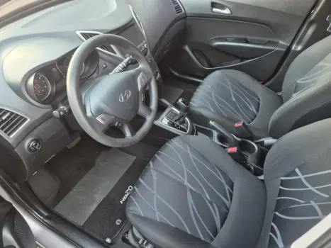 HYUNDAI HB 20 Hatch 1.6 16V 4P FLEX COMFORT PLUS AUTOMTICO, Foto 9