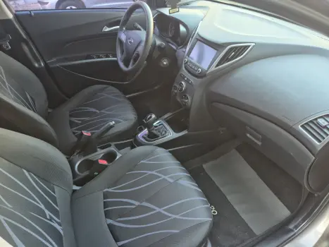 HYUNDAI HB 20 Hatch 1.6 16V 4P FLEX COMFORT PLUS AUTOMTICO, Foto 10