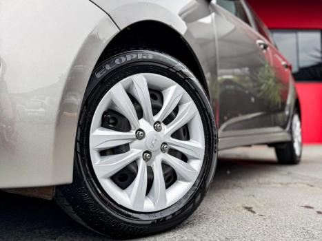 HYUNDAI HB 20 Hatch 1.6 16V 4P FLEX COMFORT PLUS, Foto 4