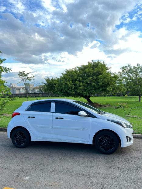 HYUNDAI HB 20 Hatch 1.0 12V 4P FLEX COMFORT PLUS, Foto 4