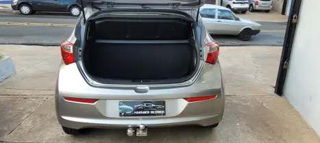 HYUNDAI HB 20 Hatch 1.6 16V 4P COMFORT FLEX AUTOMTICO, Foto 6