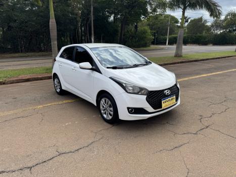 HYUNDAI HB 20 Hatch 1.6 16V 4P FLEX COMFORT PLUS AUTOMTICO, Foto 3