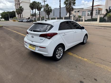HYUNDAI HB 20 Hatch 1.6 16V 4P FLEX COMFORT PLUS AUTOMTICO, Foto 6