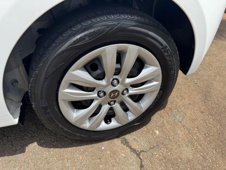 HYUNDAI HB 20 Hatch 1.6 16V 4P FLEX COMFORT PLUS AUTOMTICO, Foto 16