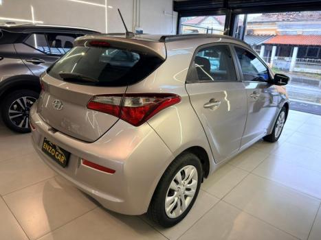 HYUNDAI HB 20 Hatch 1.0 12V 4P FLEX COMFORT PLUS, Foto 4