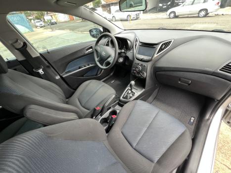 HYUNDAI HB 20 Hatch 1.6 16V 4P FLEX COMFORT PLUS AUTOM�TICO, Foto 3