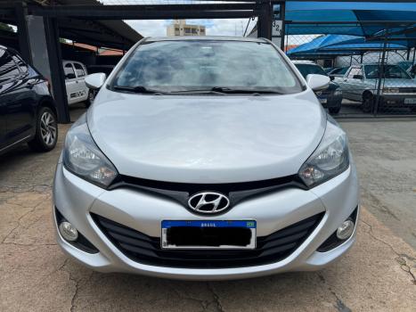 HYUNDAI HB 20 Hatch 1.6 16V 4P FLEX COMFORT PLUS AUTOM�TICO, Foto 4