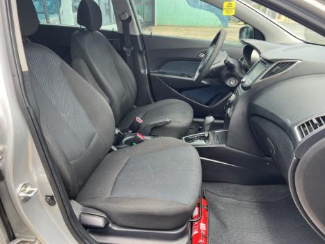 HYUNDAI HB 20 Hatch 1.6 16V 4P FLEX COMFORT PLUS AUTOM�TICO, Foto 9