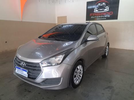 HYUNDAI HB 20 Hatch 1.6 16V 4P FLEX COMFORT PLUS AUTOM�TICO, Foto 2