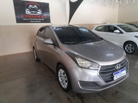 HYUNDAI HB 20 Hatch 1.6 16V 4P FLEX COMFORT PLUS AUTOM�TICO, Foto 3