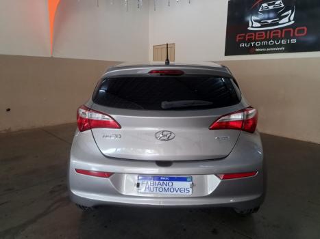 HYUNDAI HB 20 Hatch 1.6 16V 4P FLEX COMFORT PLUS AUTOM�TICO, Foto 7