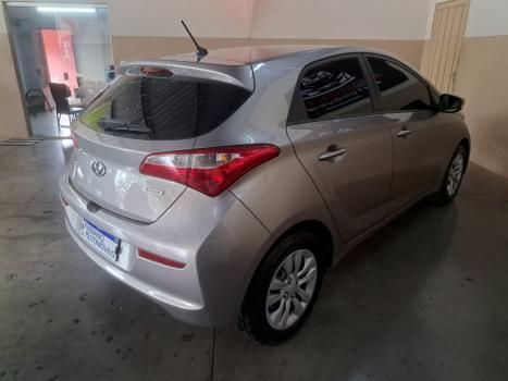 HYUNDAI HB 20 Hatch 1.6 16V 4P FLEX COMFORT PLUS AUTOM�TICO, Foto 8