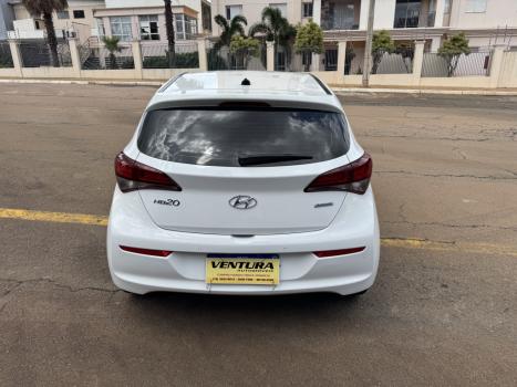 HYUNDAI HB 20 Hatch 1.6 16V 4P FLEX COMFORT PLUS AUTOM�TICO, Foto 4